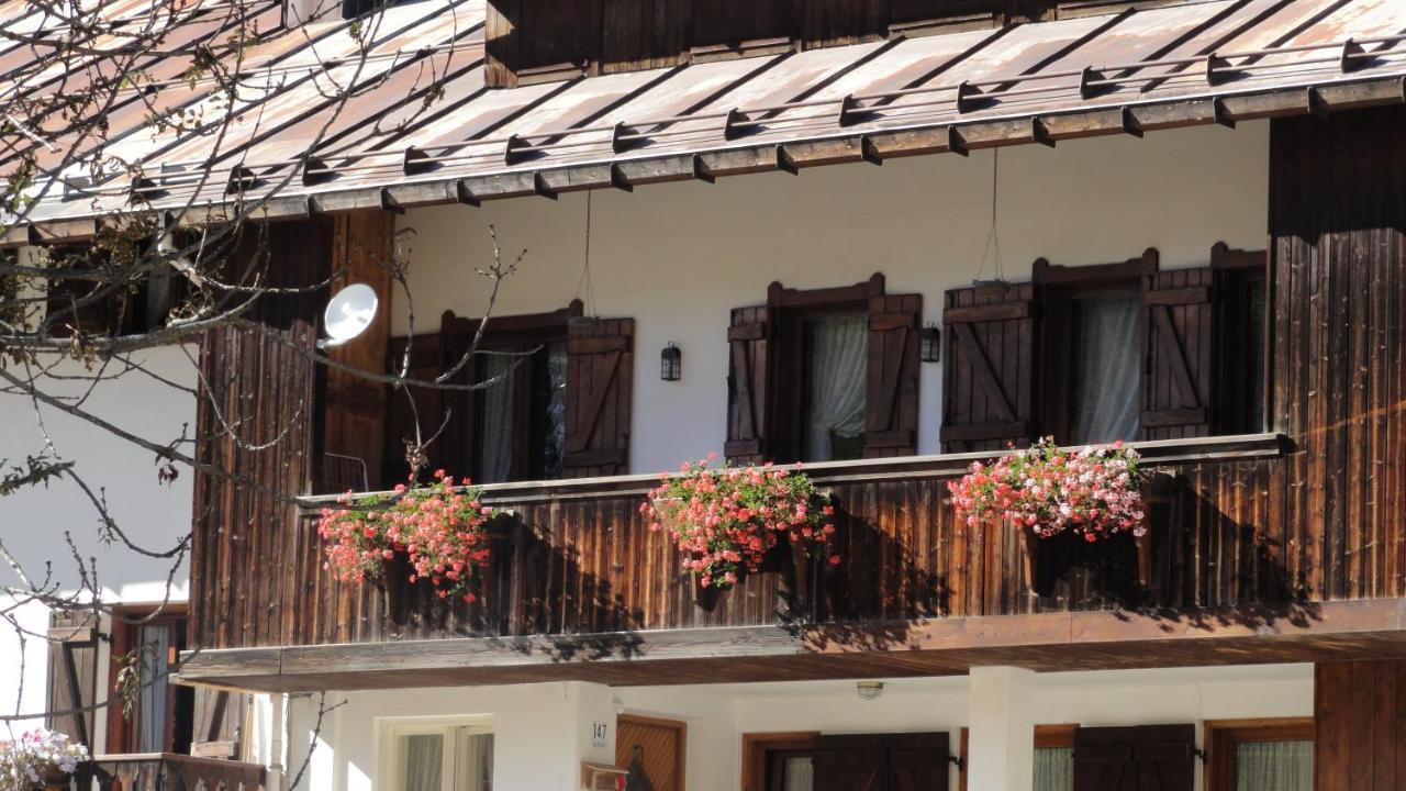 Sweet Home Cortina dʼAmpezzo Exteriör bild